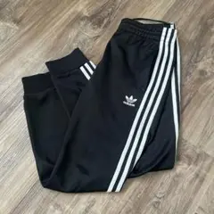 adidas originalsアディダスオリジナルス 黒 トラックパンツ