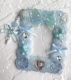 (お値下げしました)ホイップデコ トレカケース ♡水色クリアホワイトラメ⑤♡