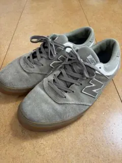New Balance Numeric グレー スニーカー