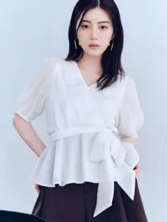 今日だけ価格！ connse コンセ ペプラムシアーカーディガン - メルカリ