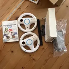 マリオカートWii 本体・ハンドル2個・センサーバーセット
