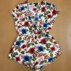 Forever21 海外　花柄ロンパース　レディース　L