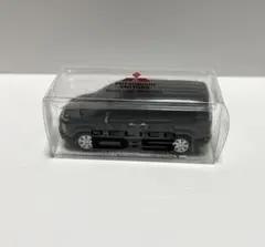 三菱 デリカD5 ミニカー　グレーメタリックのサムネイル