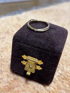 レトロ菊紋リング・真鍮印台リング・ゴールド印台リング・ジャンク品 