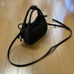 ZARAブラックかごバッグ