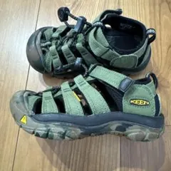 KEEN キーン NEWPORT RETRO ニューポート 迷彩 17cm