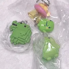 たまごっち　くちぱっち　カプセルトイ　カラフルマルチチャーム　UFOスイング