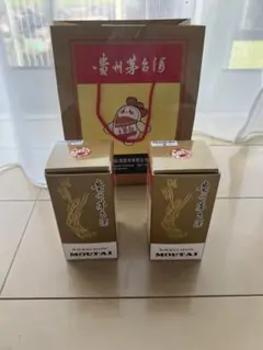 【新品・未開封】貴州茅台酒　マオタイ酒　100ml 箱付　2本セット 新品・未開封】貴州茅台酒 マオタイ酒 100ml 箱付 2本セット