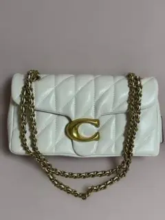（超美品）COACH ホワイト ショルダーバッグ キルティング　タビー26
