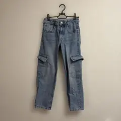 Item thumbnail for item cbcde8dd-8673-4a88-bad9-be0e621c463f