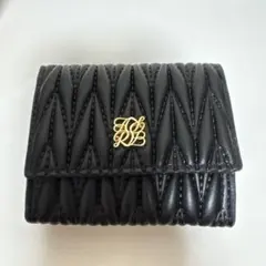 【新品未使用】ALTROSE レザー キルティング 三つ折り財布 ロージア