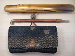 煙管と花柄の革製煙草入れセット 骨董 アンティーク - メルカリ
