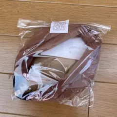 ブラウン 、カチューシャ。