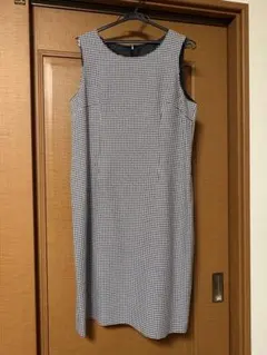 チェック柄ノースリーブひざ丈ワンピース