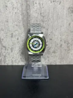サンタクルーズ×NIXON コラボ　腕時計 ニクソンのサムネイル