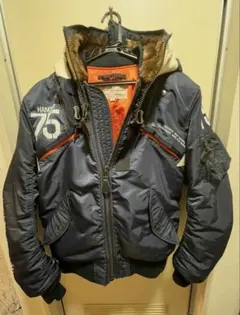 フード付きネイビーMA-1ジャケット