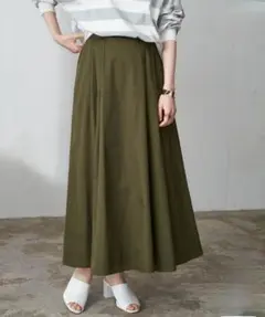 美品・激安！Dickies ツイルタック入り ロングフレアスカート カーキ Ｓのサムネイル