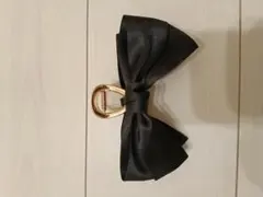 ヘアクリップ　リボン　ゴールド　ブラック