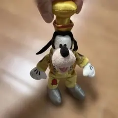 ディズニー ぬいぐるみバッジ ディズニーランド30周年 グーフィー