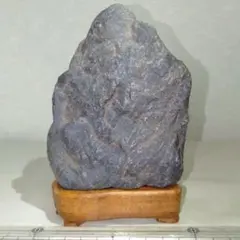 梅花石 およそ5㌔ 鑑賞石 観賞石 水石 盆石 天然石 置物 鉱物 台付