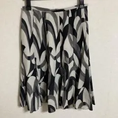 インディビ　フレアスカート グレー ブラック ホワイト