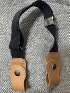 ナイロンと合成皮革のベルト