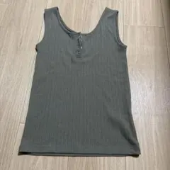 LOWRYS FARM リブタンクトップ ボタン付きのサムネイル