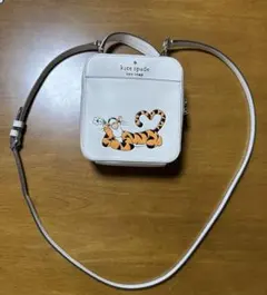 Item thumbnail for item 3bdcd04d-881d-48a2-bbd4-6b1c8a477796