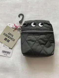新品未使用　パッカブルバッグ　ユニクロ　オリーブ　アニヤハインドマーチのサムネイル