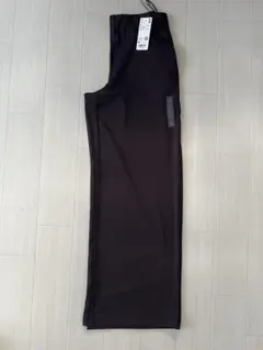 UNIQLO クレープジャージーストレートパンツ（丈長め） 新品未使用タグ付き