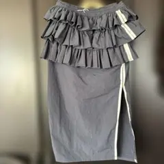 フリル付きグレータイトスカートナイロン