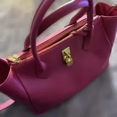 サマンサタバサ　バッグ　南京錠付き