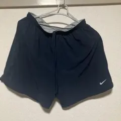 ナイキ　NIKE ショートパンツ　ランニングパンツ　Ｌサイズ