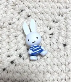 Item thumbnail for item e7947cda-d01d-4527-aef2-2e183258c486