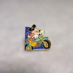 ミッキーマウス ピンバッジ