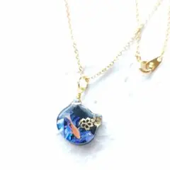 1250.スワロ入り♡ しずく型レジンネックレス♡ - メルカリ