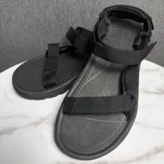 美品Tevaブラック スポーツサンダル 24cm クッション性 ストラップ付き