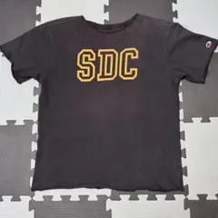 【SDC別注】 Championスタンダードカリフォルニア Tシャツ SDCのサムネイル