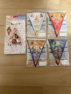 ディズニー40周年記念バッグチャームとガーランドのセット