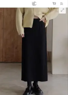 黒いスリット入りロングスカート Free