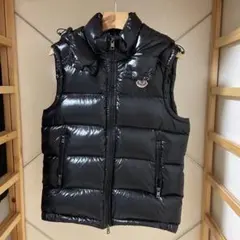 Moncler ダウンベスト ブラック