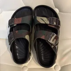 Birkis ビルキー サンダル カモフラージュ柄のサムネイル