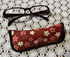 花柄ケース付き　老眼鏡　+1.0 シニアグラス