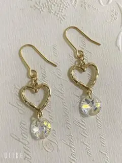 ハートフープ×クリスタルABスワロフスキーのピアス