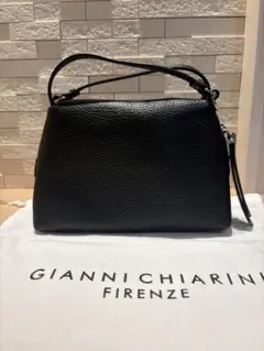 GIANNI CHIARINI ショルダーバッグ ブラック アリファSのサムネイル