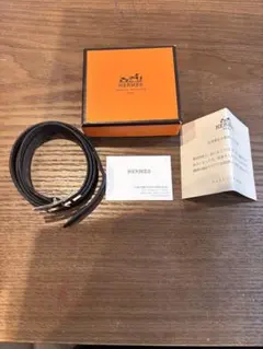HERMES レザーブレスレット Hロゴ ブラック シルバー金具 箱付きのサムネイル