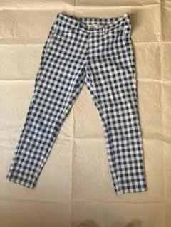 ネイビーとホワイトのチェック柄スキニーパンツ