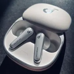 【美品】Anker Soundcore Liberty4ワイヤレスイヤホン