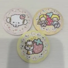 新品未使用 サンリオビスケット4 刺繍缶バッジ 3点セット