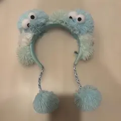 キャラクター カチューシャ 水色 ポンポン